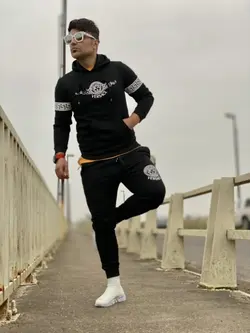 ست هودی و اسلش Versace مشکی سفید