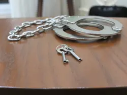 پابند زنجیری سازمانی