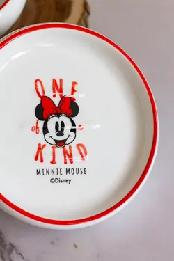 مزه خوری گرد میکی ماوس