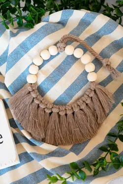 آویز گرد مهره و مکرومه کد 3