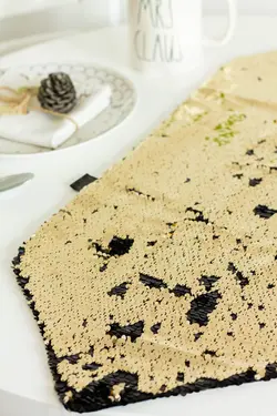 رانر پارچه ای دورو پولک دار کد3