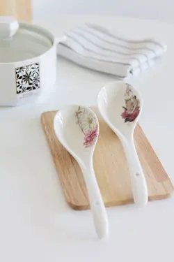 قاشق آجیل خوری گلدار طرح 1