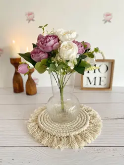 زیرگلدانی مکرومه گرد کرمی