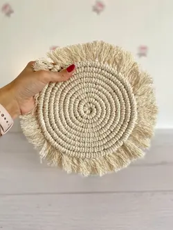 زیرگلدانی مکرومه گرد کرمی