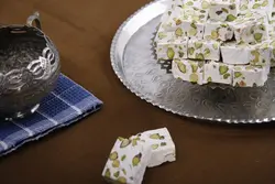 گز لقمه ای 40 درصد پسته 500 گرم