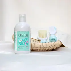 شامپو نوزاد (مناسب سر و بدن)