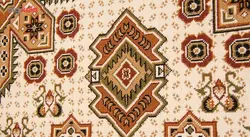 گلیم ماشینی بزرگمهر طرح 2004 زمینه کرم