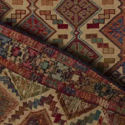 گلیم دستباف دو و نیم متری طرح سوزنی مدل H18