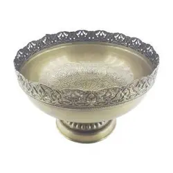 ظرف گرد با گلهای سفید