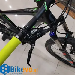 دوچرخه دست دوم کربن SCOTT Scale 735