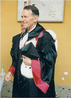 قوانین بنيادی حماقت بشر