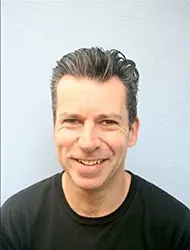 سريال چهار سابقه دار (11 جلدی) گروه سنی 7 تا 10 سال