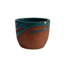 فنجان بدنه سرخ لعاب سبز آبی