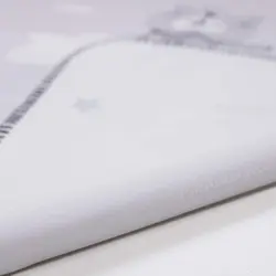 تامی پیلو و زیرانداز تعویض طرح خرس خوابالو (طوسی)