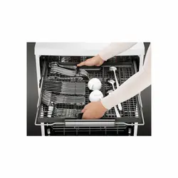 ماشین ظرفشویی آ اِ گ مدل FFE63700PW