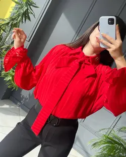 شومیز رز قرمز