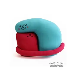 پک عروسک آغوش به همراه کارت پستال