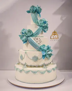 کیک مراسمات -کیک طبقاتی