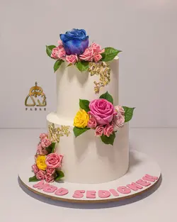 کیک مراسمات -کیک طبقاتی