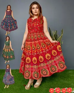 سارافون هندی طرح طاووسی