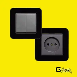 کلید و پریز ایران الکتریک مدل ارس نقره ای با میانه مشکی