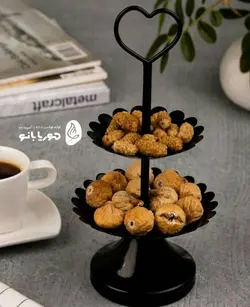 خرما خوری پاپیون