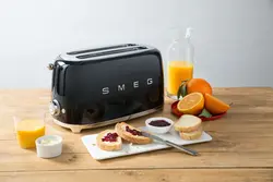 توستر 4 اسلایس اسمگ رنگ مشکی سایز بزرگ مدل  Smeg - 4 Slice Toaster, TSF02BLUK