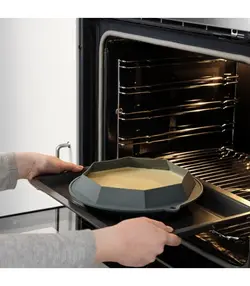 قالب پخت کیک سیلکونی  آیکیا، مدل TÅRTBAK ، سبز تیره/2 لیتر