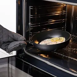 ماهیتابه آیکیا قطر24  cm مدل VARDAGEN frying pan, carbon steel