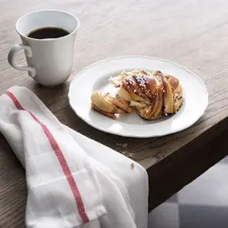 سرویس سرو آیکیا رنگ سفید مدل UPPLAGA