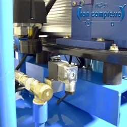 کمپرسور باد 200 لیتری 4 سیلندر اویل فری(4 اسب)