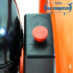 پمپ باد 25 لیتری یخچالی ارزان با موتور 1/2 اسب