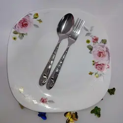 قاشق چنگال نوبل