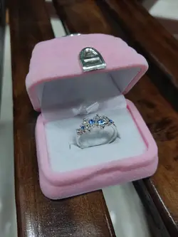 انگشتر طرح جواهر