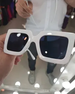عینک مربع جذاب