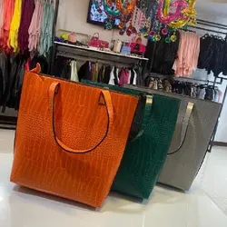 کیف بزرگ سنگی