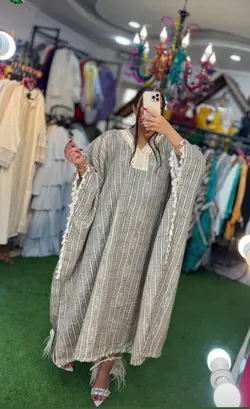 پانچ پیراهنی خامه دوزی(۱۹۱۴۴)
