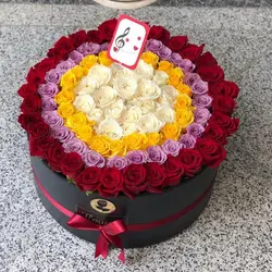 خرید باکس گل رز 100 شاخه بدون واسط از گلخانه خانم گل کرج