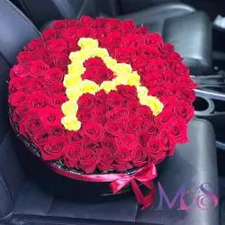 خرید جعبه یا باکس گل رز حروف بدون واسط از فروشگاه خانم گل