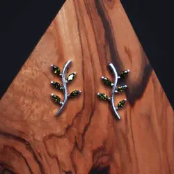 گوشواره رقص گندم با نگین سبز E0107-3