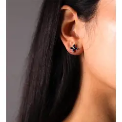 گوشواره چهار پر با نگین آبی