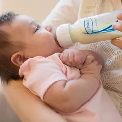 شیشه شیر طلقی باریک 250میل دکتر براون آپشن پلاس   Dr Brown's Natural Flow Options Narrow Neck Baby Bottle 250ml