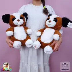عروسک سگ نشسته بامزه