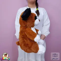 عروسک سگ نشسته بامزه