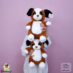 عروسک سگ نشسته بامزه