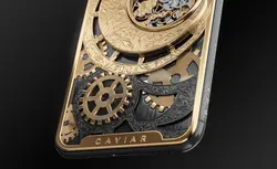 گوشی Caviar iPhone XS Max 512Gb برند خاویار با ساعت دست ساز و کاور طلا با زمینه سیاه