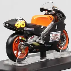 ماکت موتور Honda nsr500 46 test valencia 2000