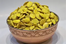 تخمه کدو مرمری زعفرانی