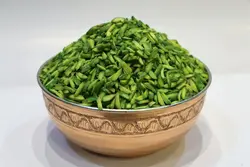 خلال پسته قزوین