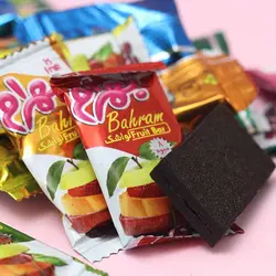 لواشک پذیرایی بهرام با طعم هشت میوه - 1000 گرمی